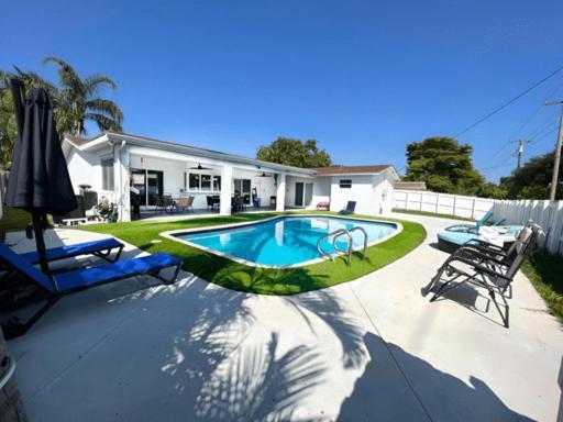 Luxurious & Modern Open Floor Plan Heated Pool Villa Hollywood Ngoại thất bức ảnh