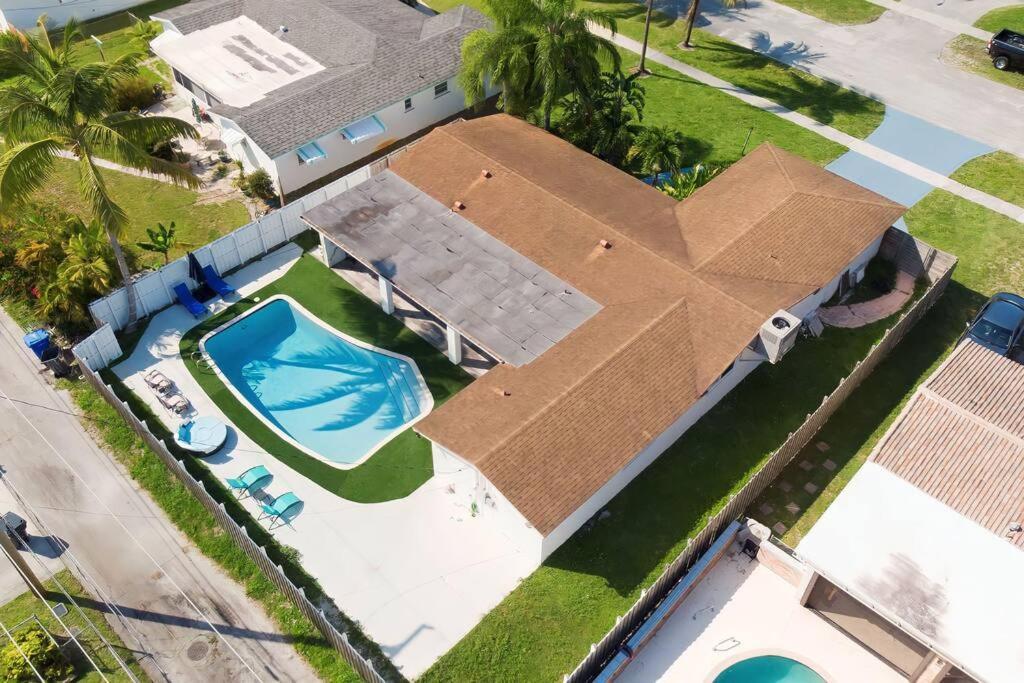 Luxurious & Modern Open Floor Plan Heated Pool Villa Hollywood Ngoại thất bức ảnh