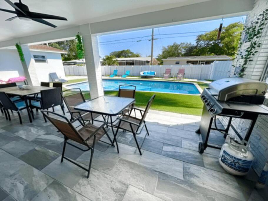 Luxurious & Modern Open Floor Plan Heated Pool Villa Hollywood Ngoại thất bức ảnh